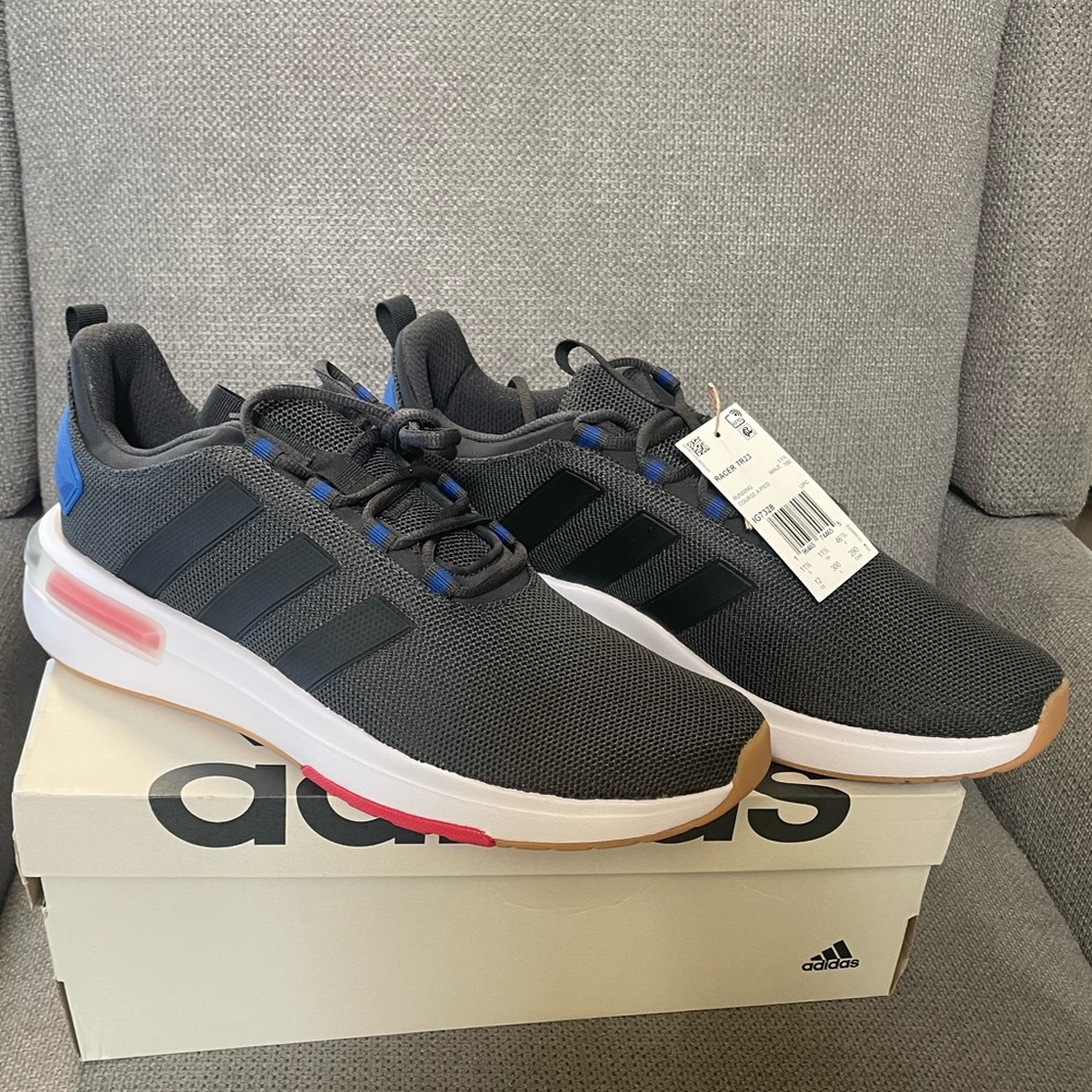 NWT Adidas Men’s Racer TR23 Running Sneaker Men’s Size 12